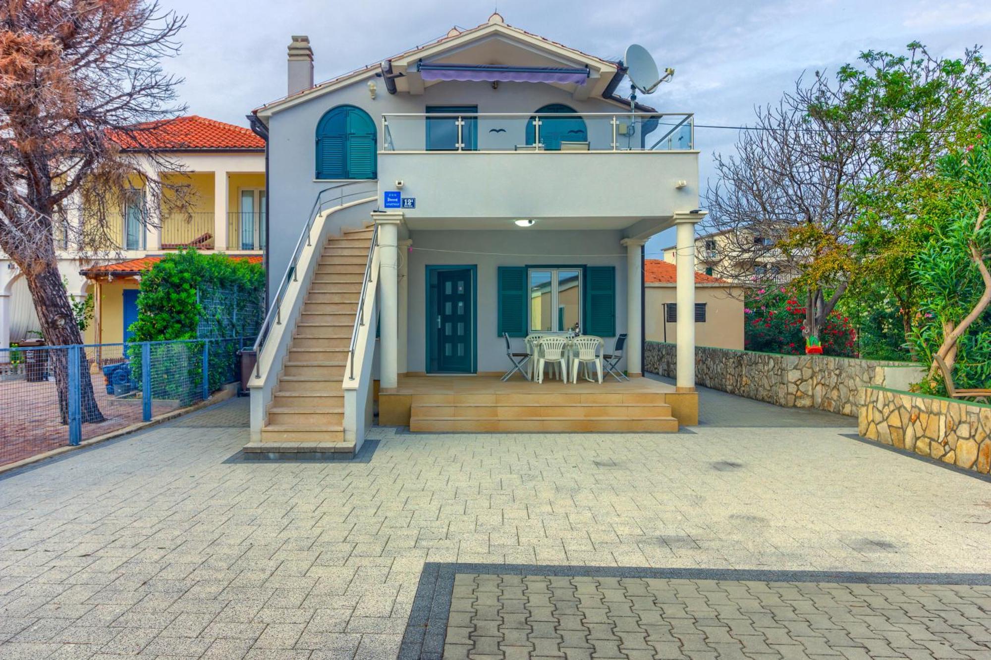 Apartmani Mato 피로바츠 외부 사진